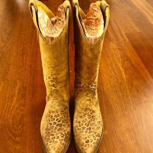 Old Gringo Leopardito Cowboy Boots Womens 7M